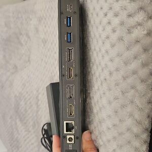 🍀SIIG USB 3.0 4K Dual Video Docking Station: New